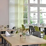 Stadt 4*