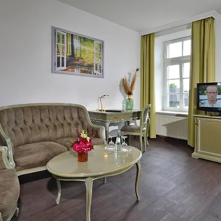 Stadt Hameln 4*