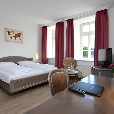 Stadt Hameln Otel 4*