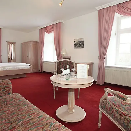Otel Stadt Hameln 4*